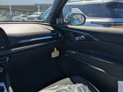 2026 Chevrolet Traverse — photo 14 view