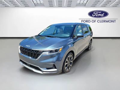2023 Kia Carnival — side profile view