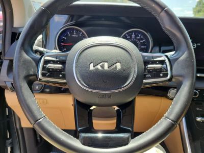 2023 Kia Carnival — photo 18 view