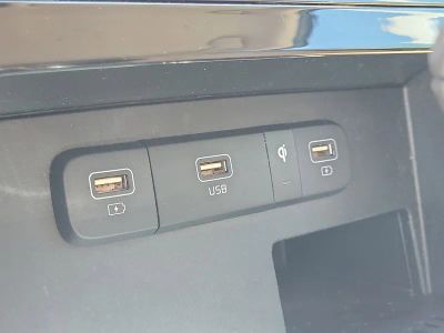 2023 Kia Carnival — photo 26 view