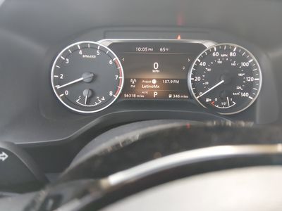 2023 Nissan Rogue — photo 14 view