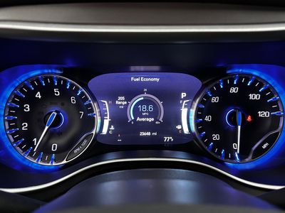 2025 Chrysler Pacifica - Photo 13