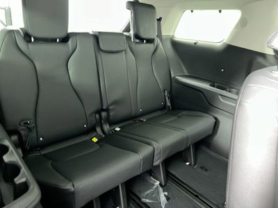 2026 Kia Carnival — photo 30 view