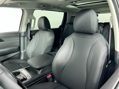 2026 Kia Carnival — photo 13 view