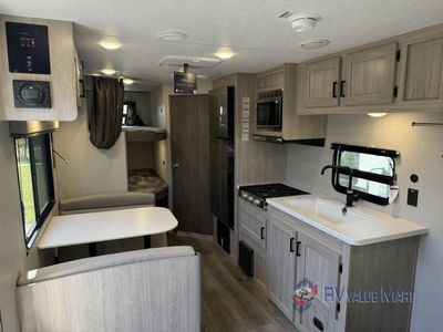2026 Coachmen RV Catalina Summit Series 8 - Photo 11