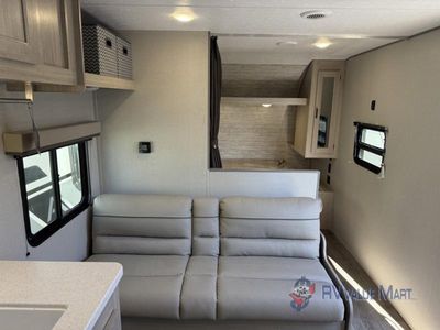 2026 Coachmen RV Catalina Summit Series 8 - Photo 24