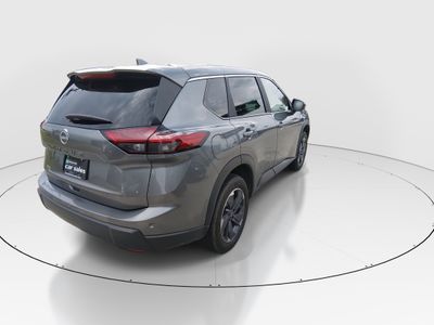 2025 Nissan Rogue - Photo 7