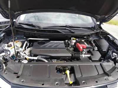 2025 Nissan Rogue - Photo 9