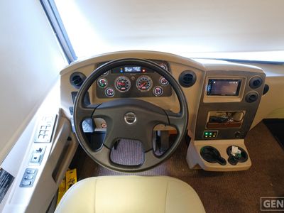 2016 Winnebago Solei - Photo 9