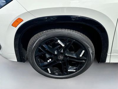 2026 Volkswagen Tiguan — photo 26 view