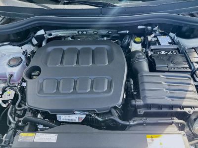 2026 Volkswagen Tiguan — photo 25 view
