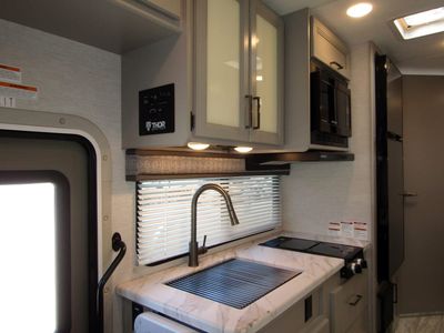 2025 Thor Motor Coach CHATEAU — engine compartment view