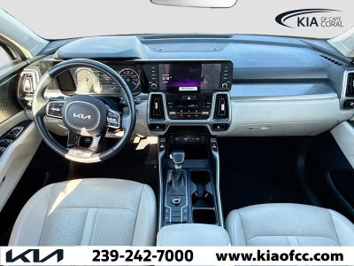 2023 Kia Sorento — photo 15 view