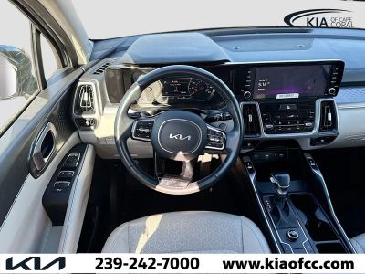 2023 Kia Sorento — photo 16 view