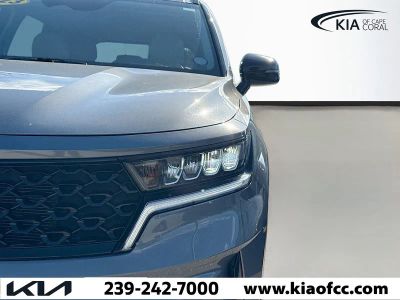 2023 Kia Sorento — photo 8 view