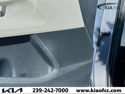 2023 Kia Sorento — photo 23 view