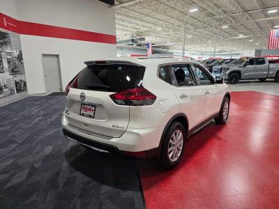 2018 Nissan Rogue — rear three-quarter view