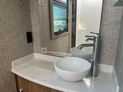 2026 Tiffin Motorhomes Wayfarer - Photo 36