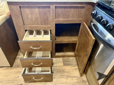 2017 Forest River RV Salem - Photo 25