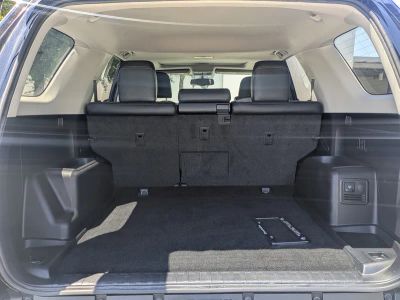 2019 Toyota 4Runner — photo 12 view