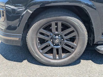 2019 Toyota 4Runner — photo 10 view