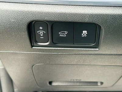 2026 Kia Sorento — photo 10 view
