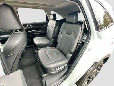 2026 Kia Sorento — photo 26 view