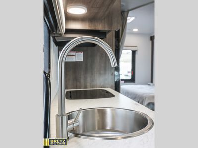 2026 Entegra Coach Odyssey SE - Photo 15