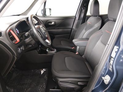 2023 Jeep Renegade - Photo 19