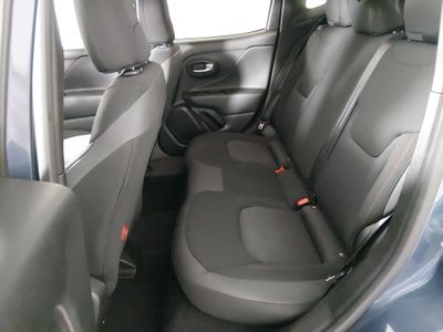 2023 Jeep Renegade - Photo 18