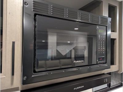 2026 Grand Design Transcend - Photo 22