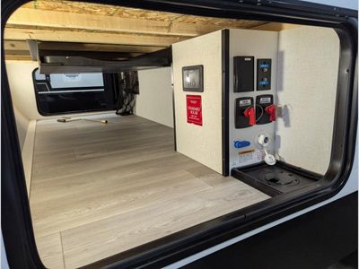 2026 Grand Design Transcend - Photo 40