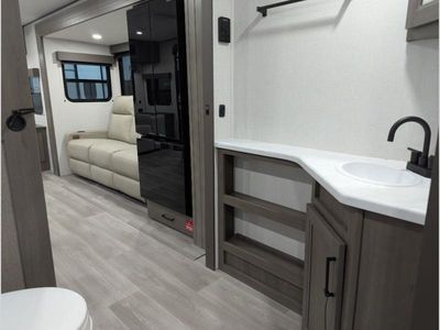 2026 Grand Design Transcend - Photo 30