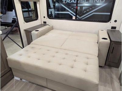 2026 Grand Design Transcend - Photo 15