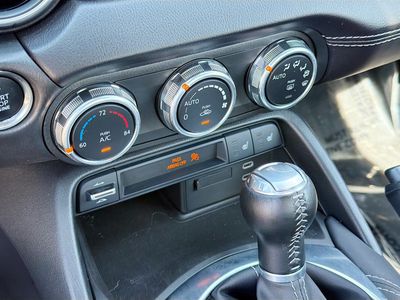 2025 Mazda MX-5 Miata RF - Photo 29