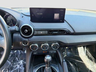 2025 Mazda MX-5 Miata RF - Photo 18