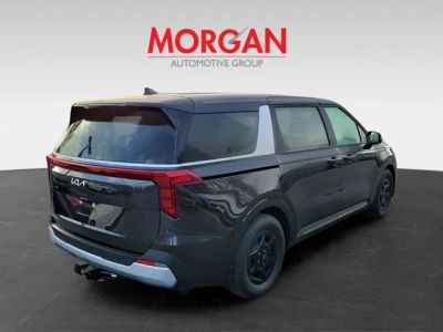 2026 Kia Carnival — side profile view