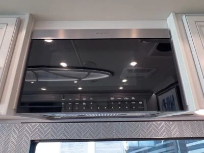 2026 Fleetwood DISCOVERY - Photo 10