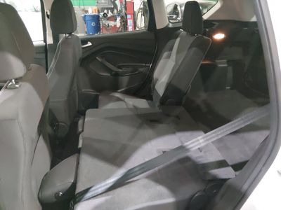 2017 Ford Escape - Photo 18