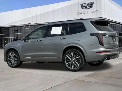 2024 Cadillac XT6 — detail view