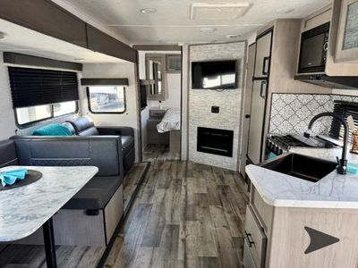 2022 Dutchmen RV Coleman Light - Photo 8