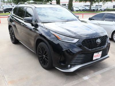2023 Toyota Highlander — side profile view