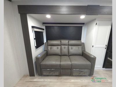 2027 Venture RV Campbound Platinum - Photo 42