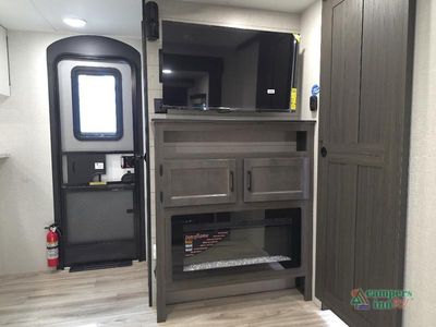 2027 Venture RV Campbound Platinum - Photo 48
