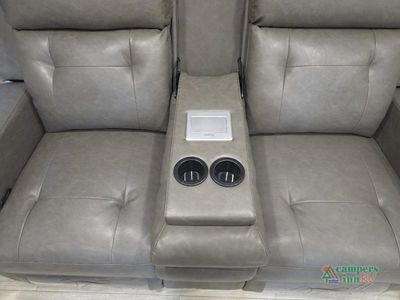2027 Venture RV Campbound Platinum - Photo 45
