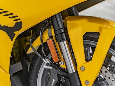2025 Suzuki GSX-8R - Photo 9