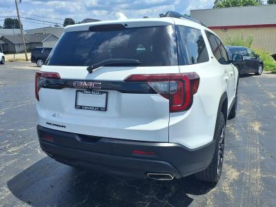 2022 GMC Acadia — side profile view