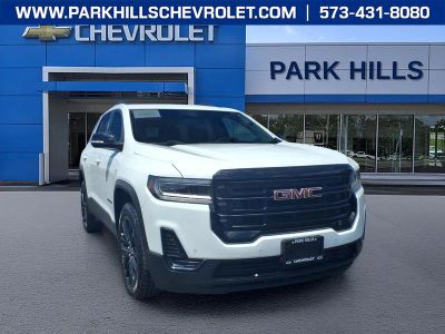 2022 GMC Acadia SLE in Summit White — front three-quarter view