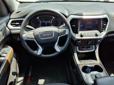 2022 GMC Acadia — rear three-quarter view