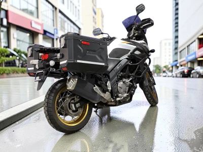 2023 Suzuki V-Strom 650XT Adventure - Photo 1